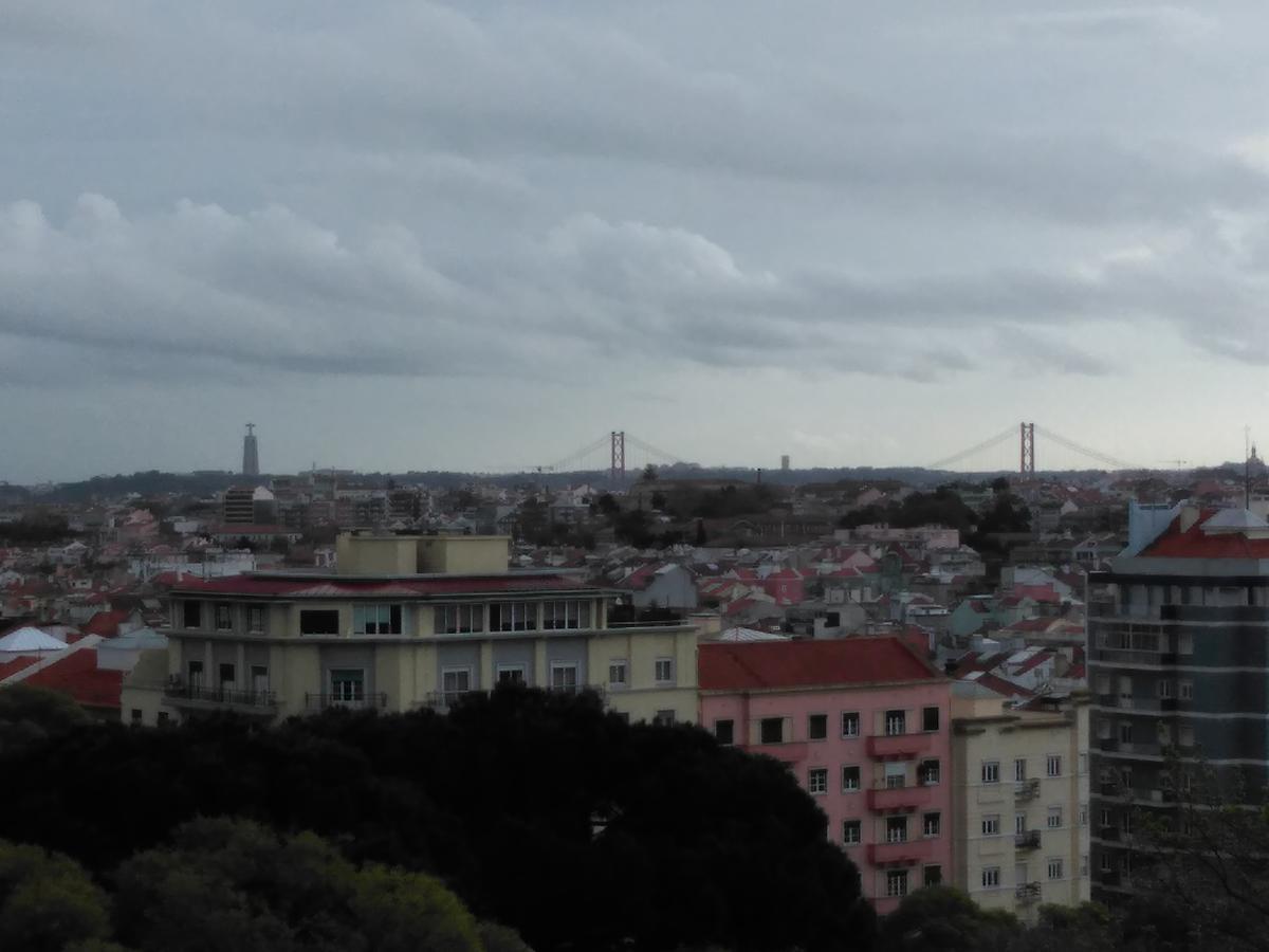 Voyage 63 Hotel Lisbon Bagian luar foto